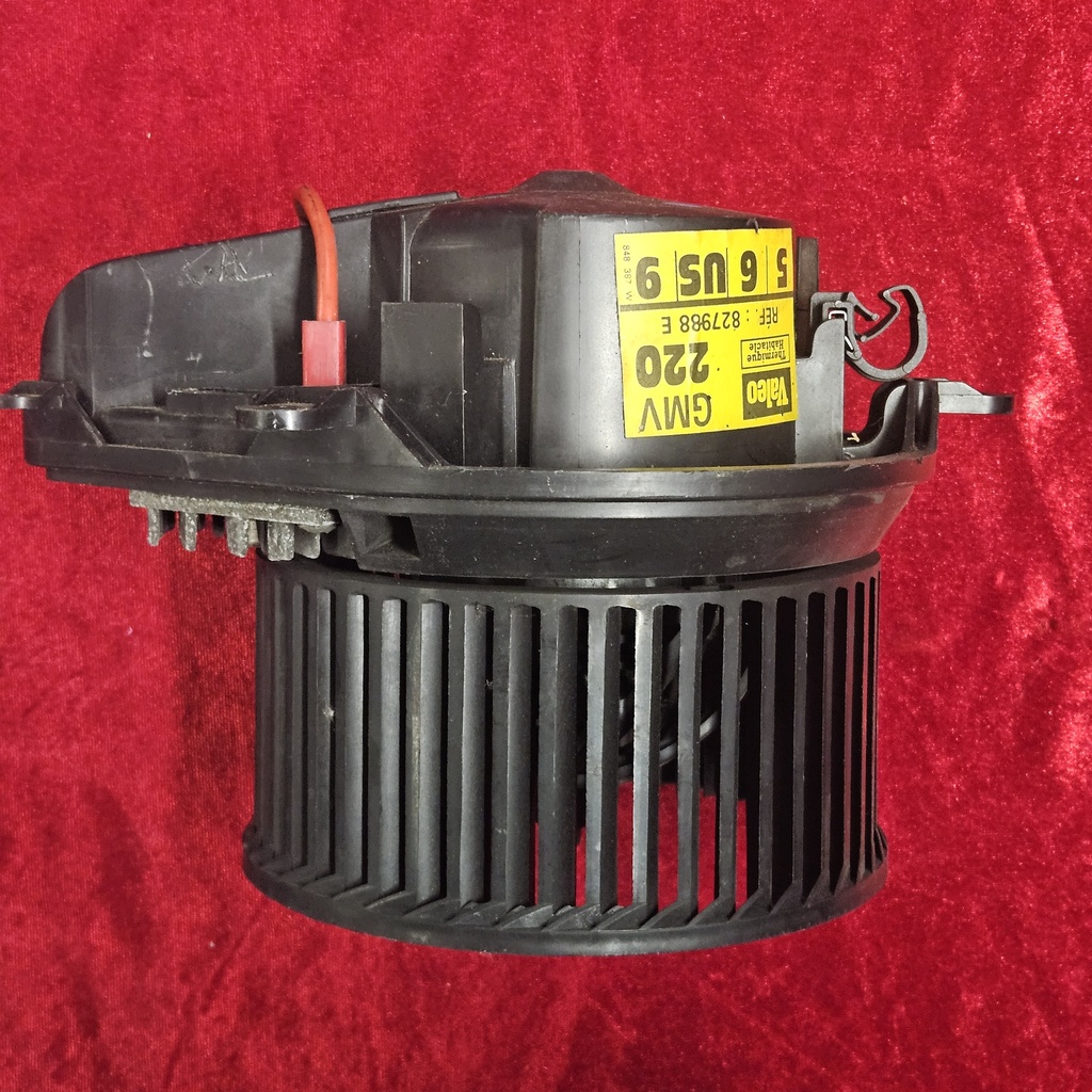 Gebläse Motor Heizunhg OE: C22003259 N.O.S.