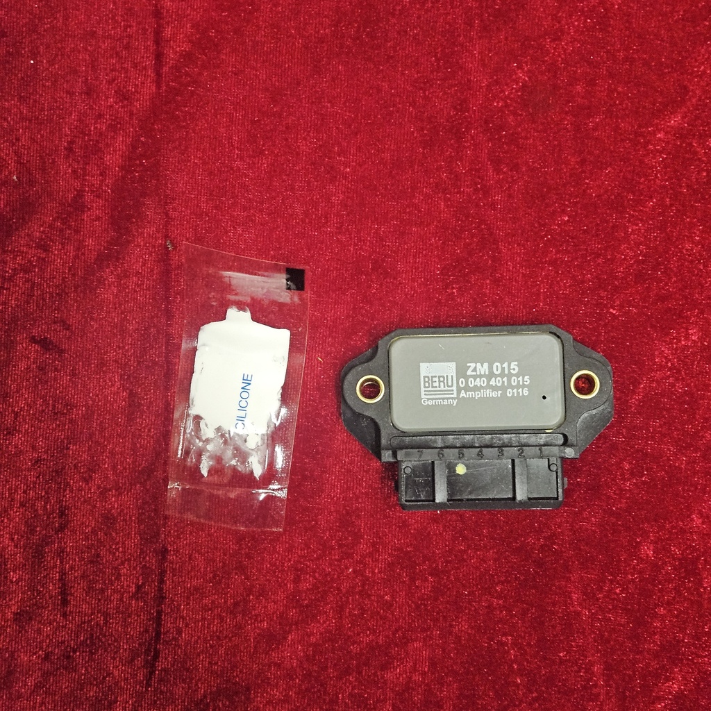 Zündmodul Beru mit Leitpaste OE: 12 08 033, EAN: 0040401015 N.O.S.